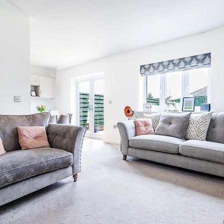 Villa Pet Friendly With A Hot Tub Hednesford Exterior foto
